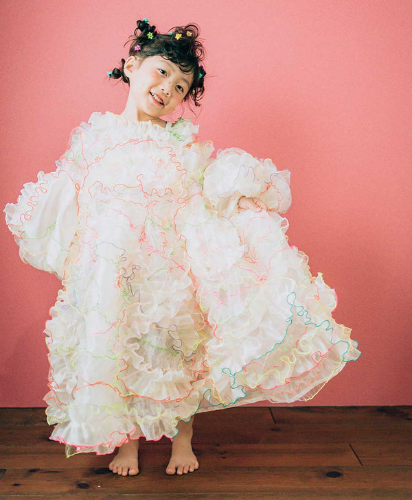 お花畑のエッジングチュールドレス | 子供のおしゃれなレンタル衣装 - heartmelt | キッズドレス