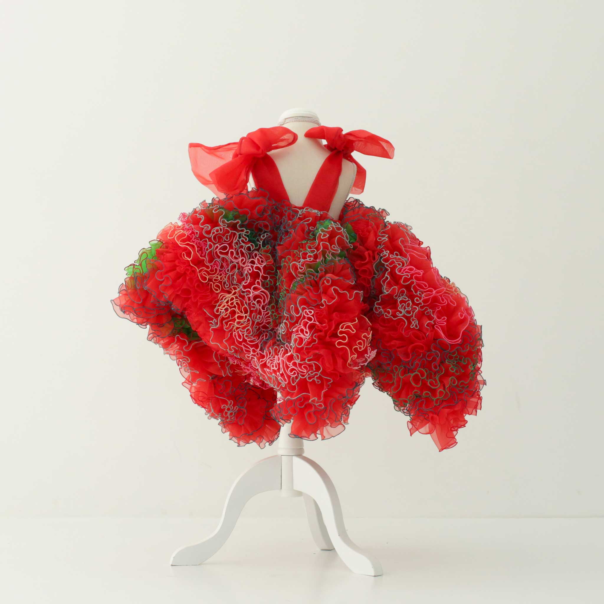 真っ赤な親指姫のドレス｜キッズレンタルドレス【heartmelt】