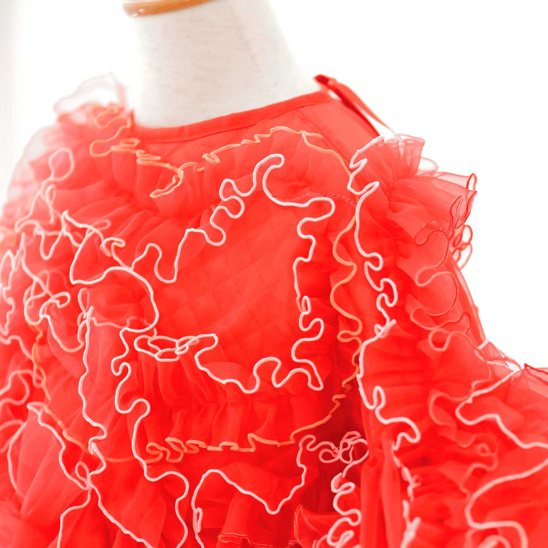 キッズドレス | 真っ赤なチュールとオーガンジーのドレス | 子供の